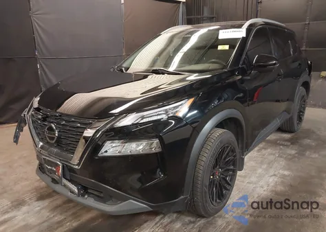 2021 Nissan Rogue Sv Intelligent Awd z USA, uszkodzony, nr VIN 5N1AT3BBXMC725018